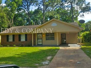 4225 Arrowhead Rd, Memphis, TN 38118