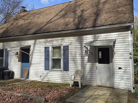 2nd image of 44 Manning Rd