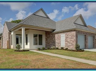 201 Sanctuary Ln, Lafayette, LA 70503