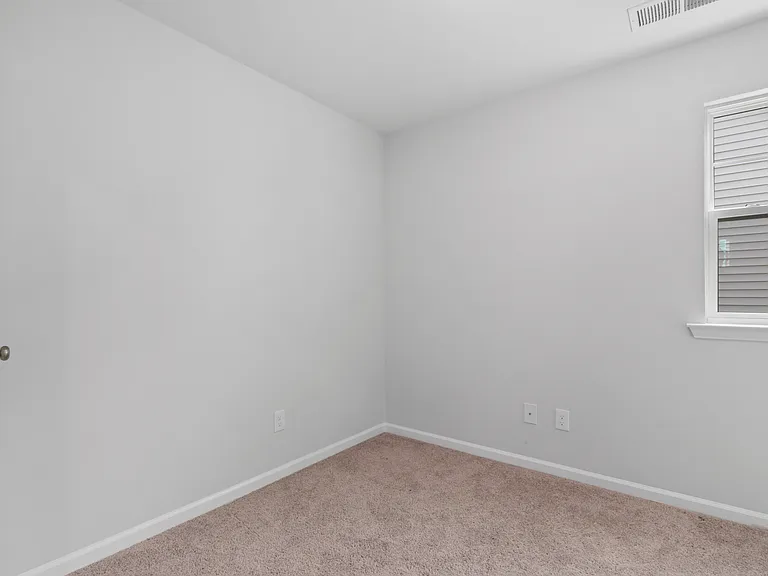 837 Peony Ln — Photo 30