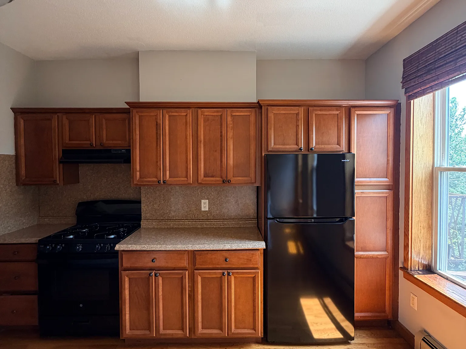1 bed, 800 sqft, $1,750 — Photo 4