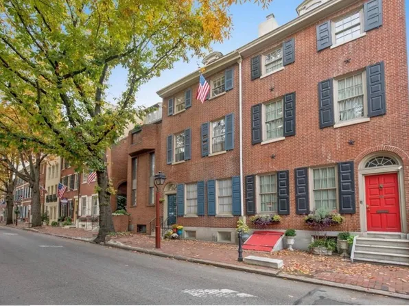 413 Spruce St APT 3, Philadelphia, PA 19106