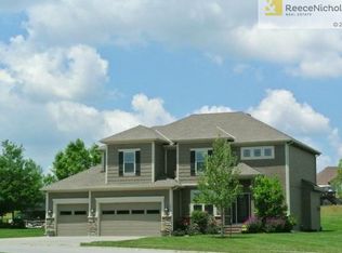 1418 Drake Ln, Raymore, MO 64083