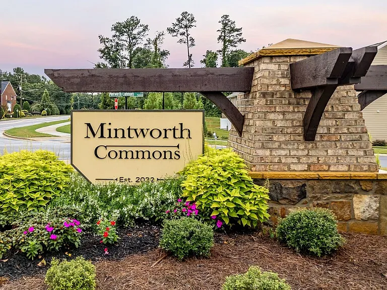 Mintworth Commons — Photo 23