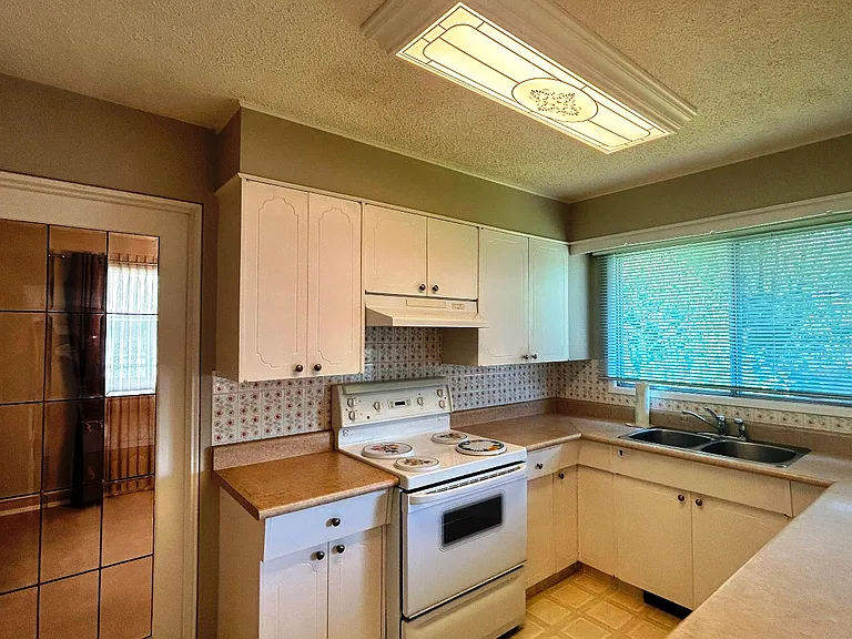 391 Lee Ridge Rd NW — Photo 4