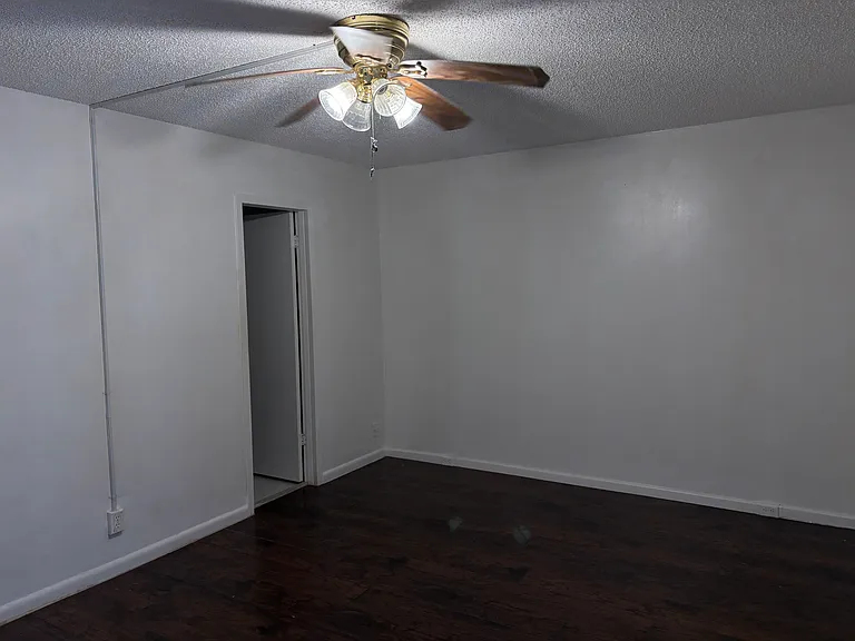 171 Fanshaw E #171 — Photo 9
