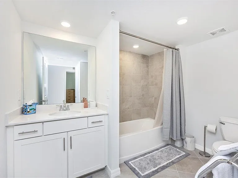 12640 Radiance Ct #101 — Photo 33