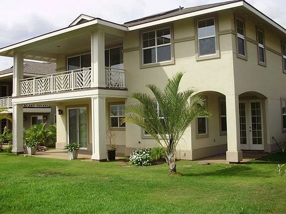 2nd image of 42 Laukahi St
