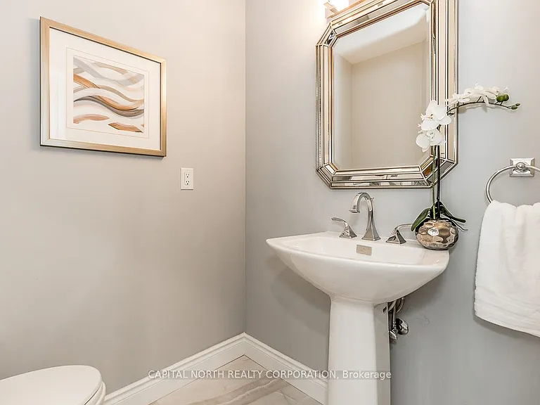 4 Prescott Ct — Photo 14