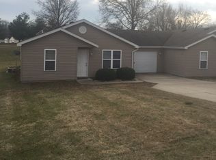 903 E Illinois Ave, Carterville, IL 62918