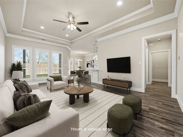 535 Limestone Cir, Mabank, TX 75147