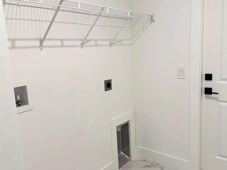 709 Ledge St — Photo 16