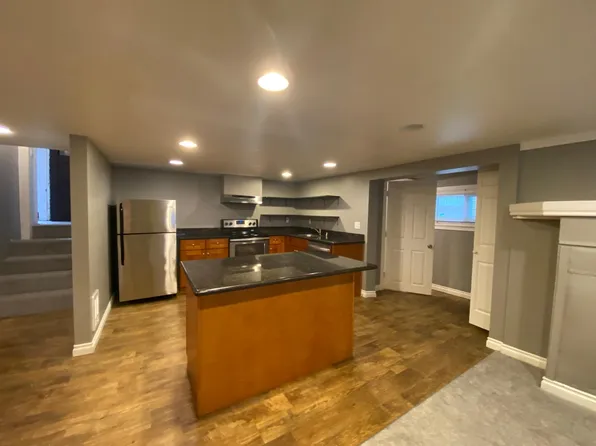 533 11th Ave E APT 4, Seattle, WA 98102