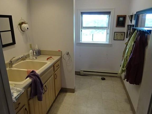 3rd image of 3222 Woodbrook Ln