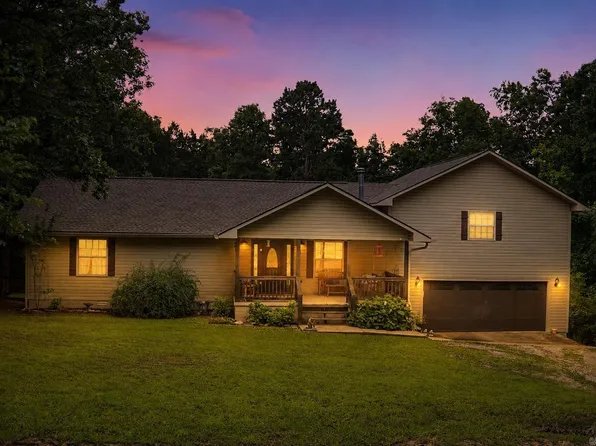 101 Henderson Rd, Mountain View, AR 72560