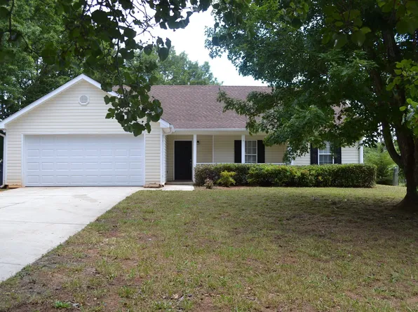 369 Cattlemans Cir, McDonough, GA 30252