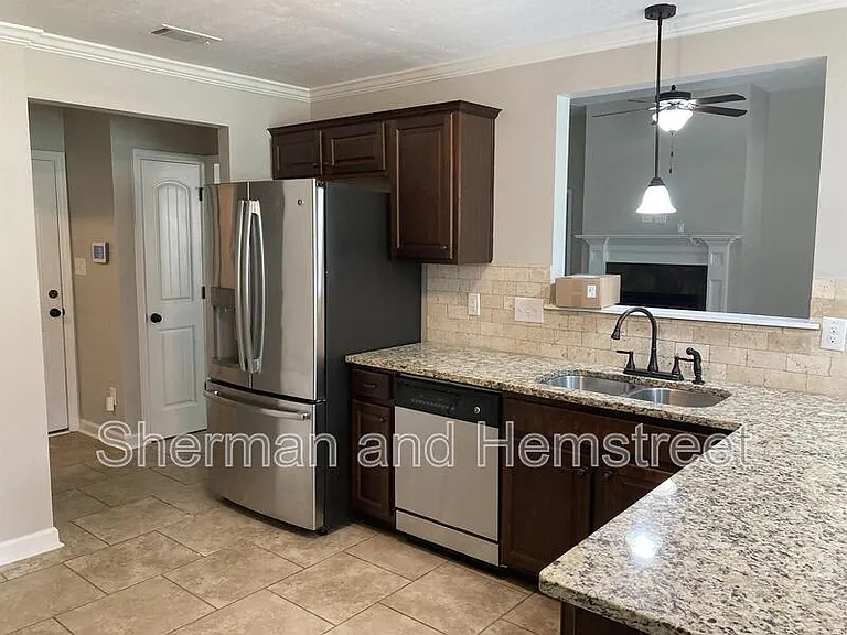 4133 Pullman Cir #4133 PULLMAN CIR — Photo 2