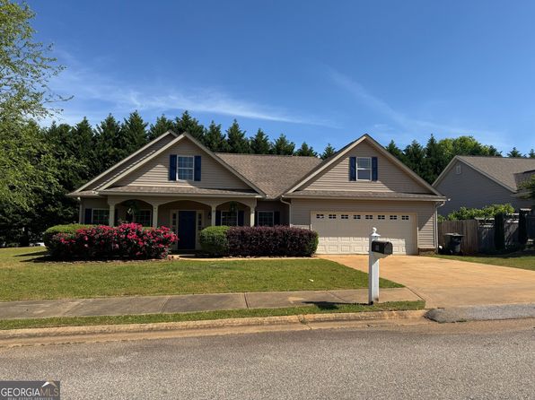 101 Amy Ave, Lagrange, GA 30241