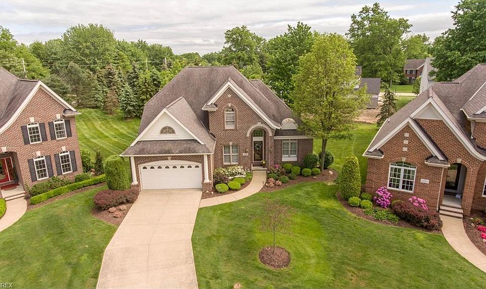 1st image of 335 Green Jacket Ct