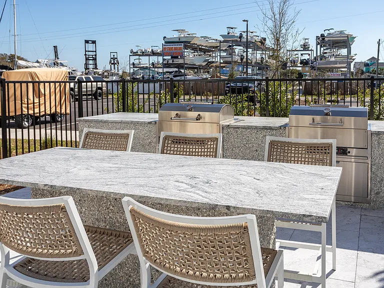 Proximity Carolina Beach — Photo 19