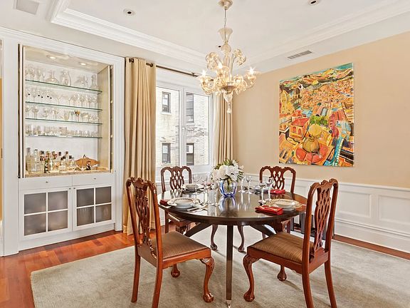 2nd image of 46 W 96th St #5/6W