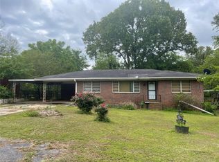 579 S Gordon Rd SW, Mableton, GA 30126