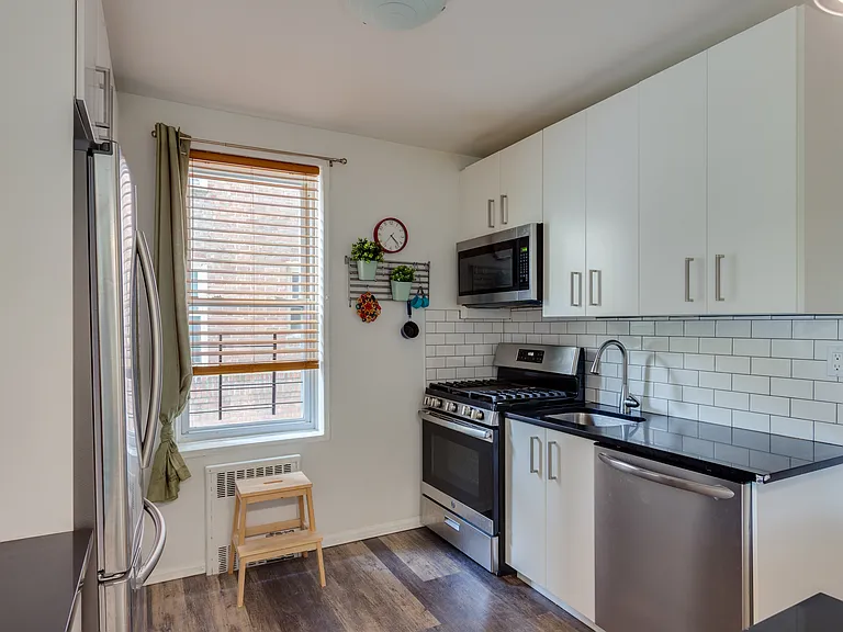 715 Ocean Pkwy #2K — Photo 7