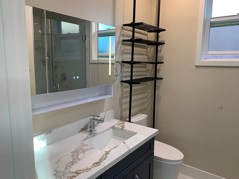 18241 McCoy Ave — Photo 6