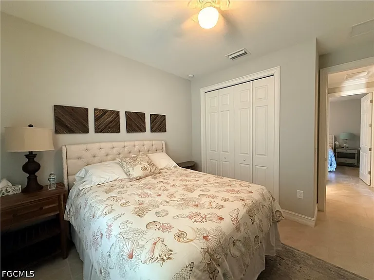 3920 King Edwards St — Photo 13