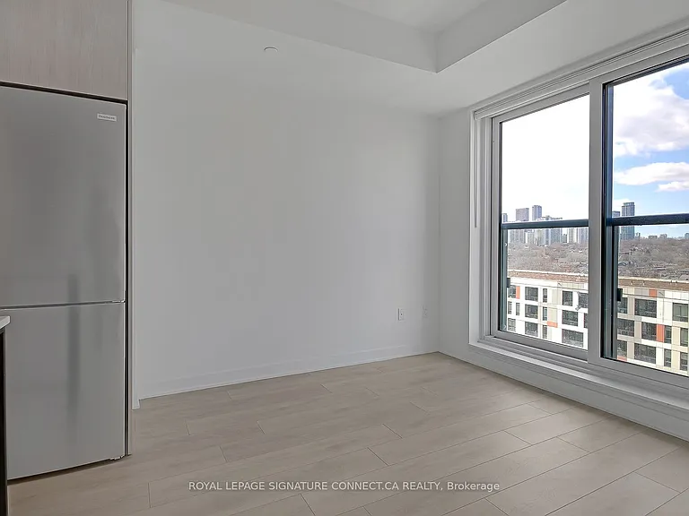 130 River St #909 — Photo 8