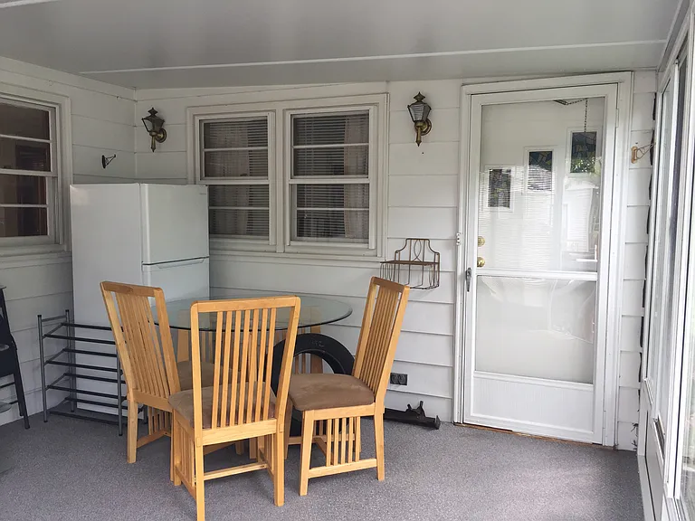 1205 W Waid Ave — Photo 14