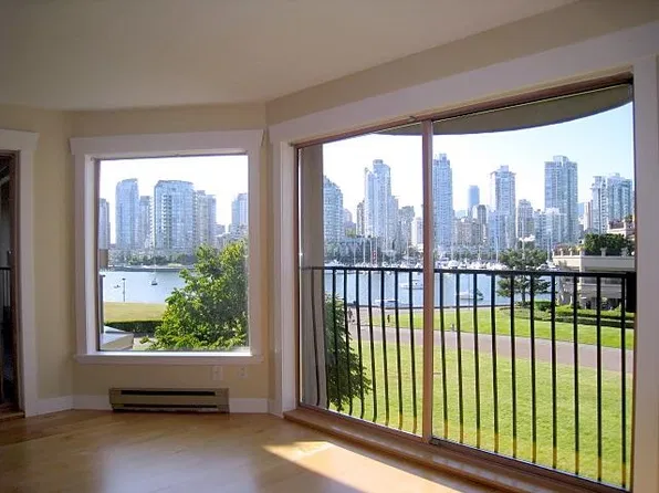 1869 Spyglass Pl #315, Vancouver, BC V5Z 4K7