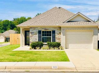 105 Gardenia Pl, Hot Springs, AR 71901
