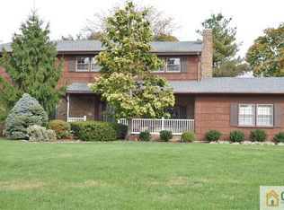 25 Quince Pl, North Brunswick, NJ 08902