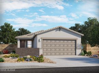 9630 N Solstice Ave, Tucson, AZ 85743