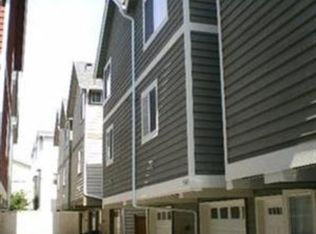 8516 Nesbit Ave N, Seattle, WA 98103