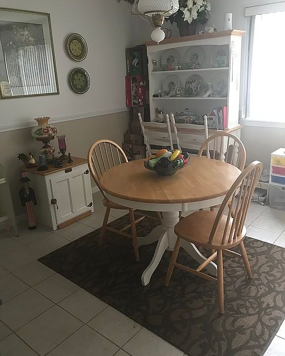 2nd image of 4040 Mount Vernon Ave