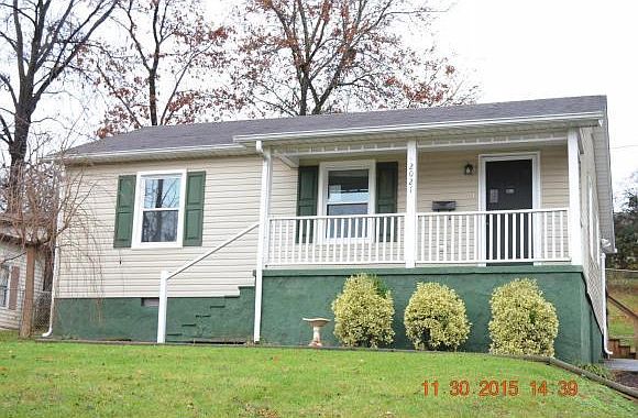 1st image of 2021 Holly St