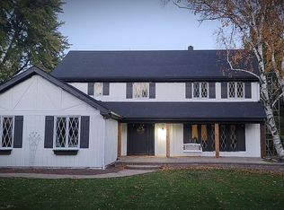 3712 Great Hill Rd, Crystal Lake, IL 60012