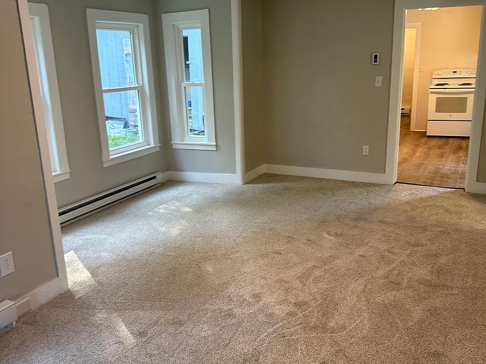 1444 Stafford Rd 2, Storrs Mansfield, CT 06268 Zillow