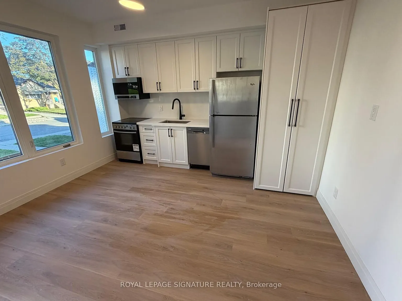 1 bed, $2,000 — Photo 3