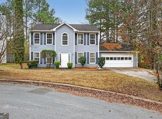 5635 Hunters Crossing Ct, Lithonia, GA 30038