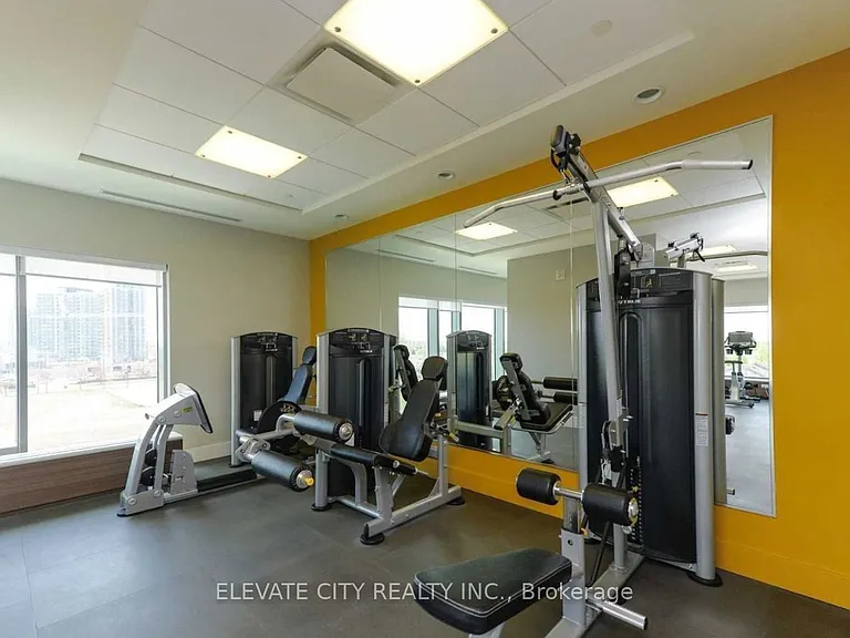 2560 Eglinton Ave W #2105 — Photo 13
