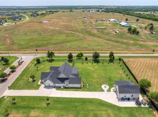 13701 Timber Ridge Estates Blvd, Yukon, OK 73099