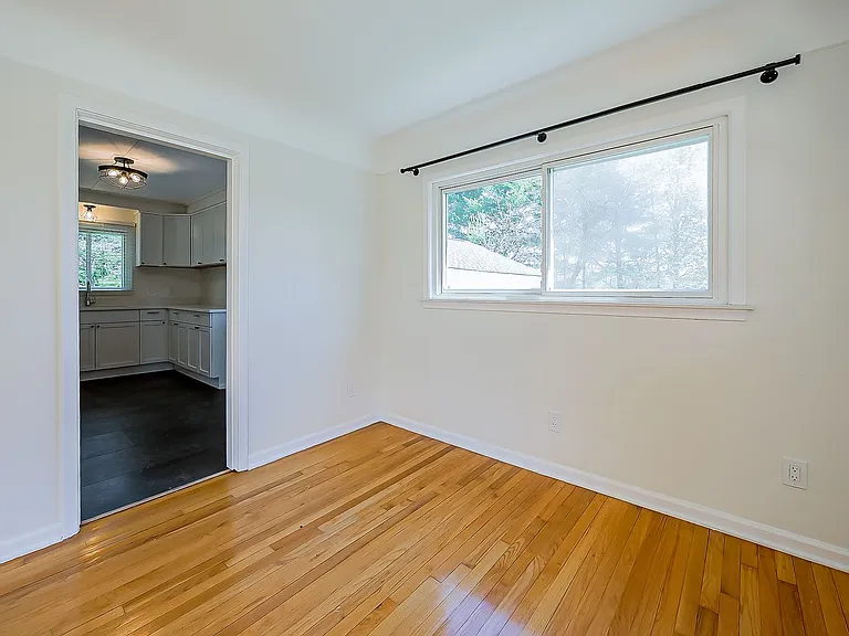 8701 Brookville Rd — Photo 5