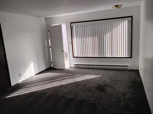 (undisclosed Address), Roseburg, OR 97471