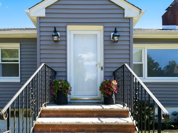 17 Ralph Pl, Morristown Town, NJ 07960