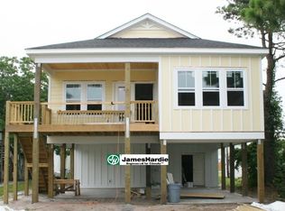 1406 Mackerel Ln, Carolina Beach, NC 28428
