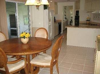2nd image of 406 NE Jade Cir