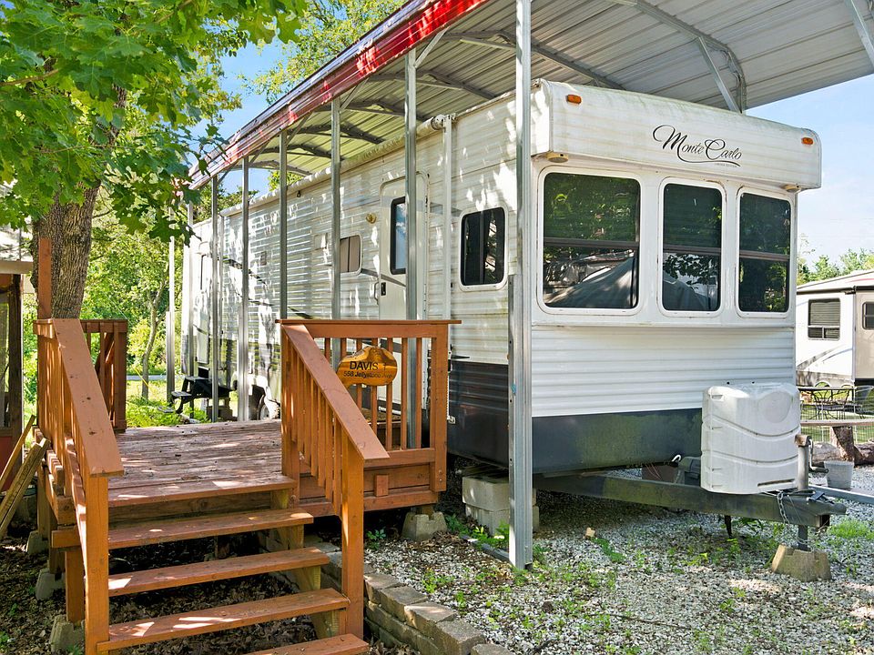 1st image of 556 Jellystone Avenue